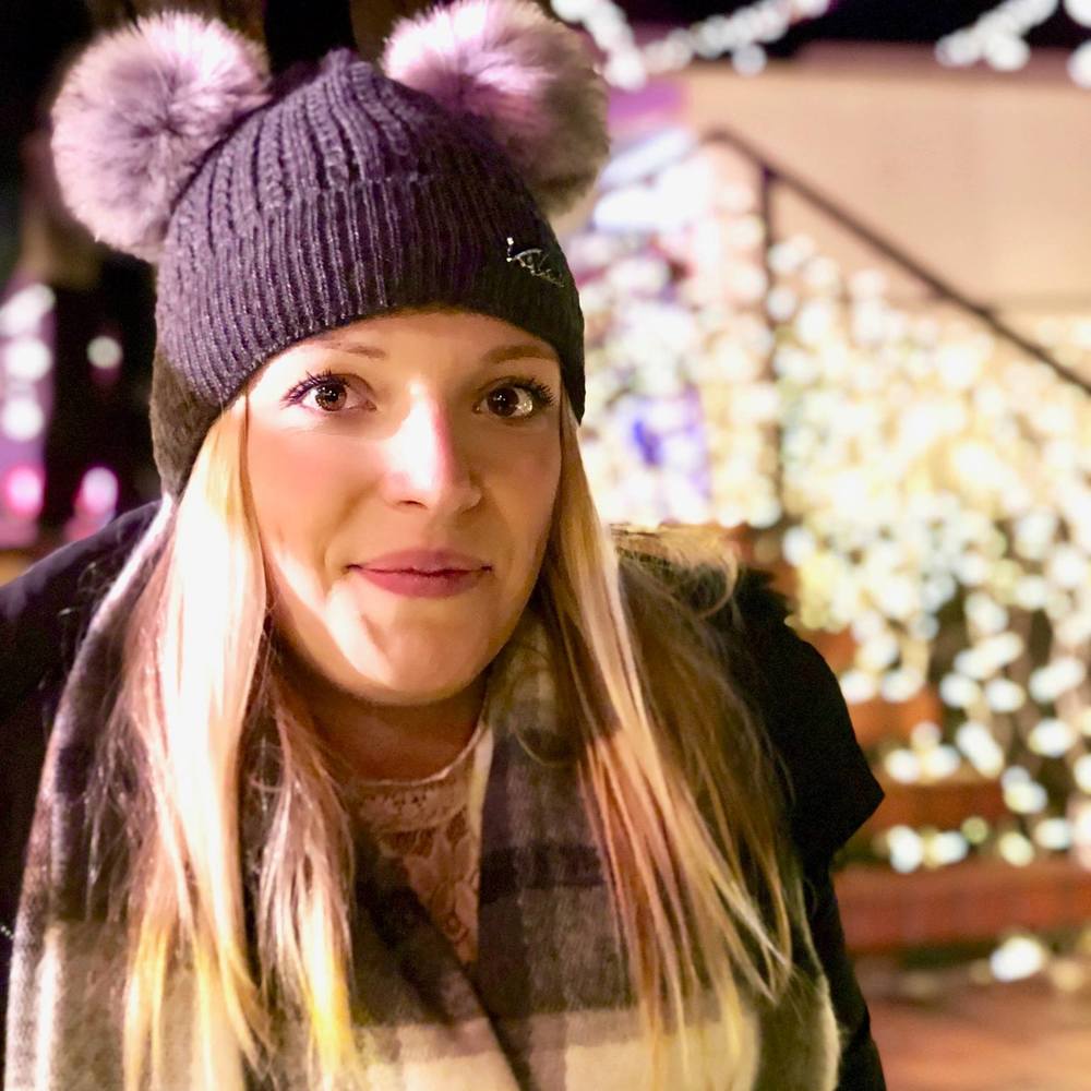 Meet your Posher, Dora